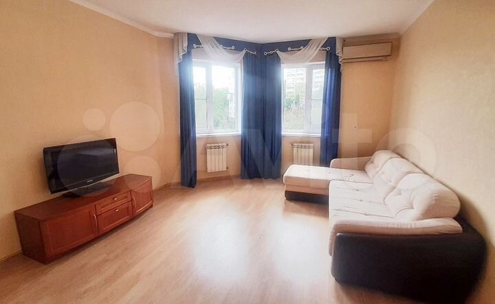 2-к. квартира, 83 м², 6/21 эт.