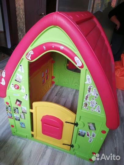Детский игровой пластиковый домик