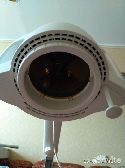 Биоптрон Про 1 Zepter PAG-990 с напольной стойкой