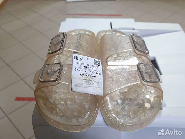 Bershka шлёпки