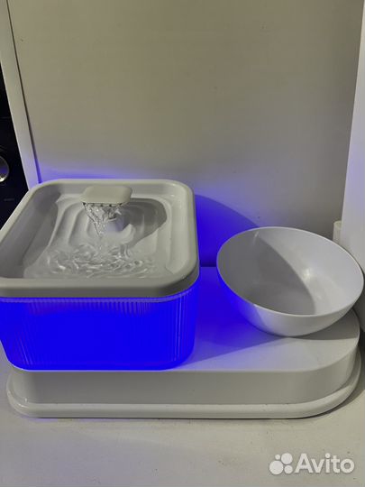 Фонтан кормушка