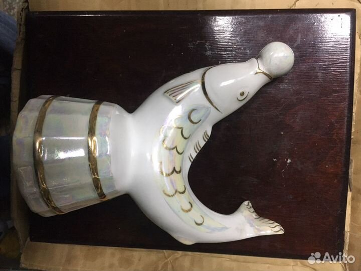 Фарфоровая статуэтка,рыба Штоф хайта