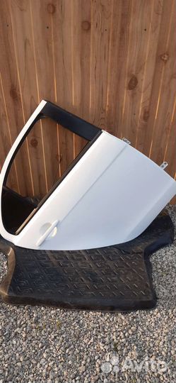 Дверь задняя правая mitsubishi lancer 10 X