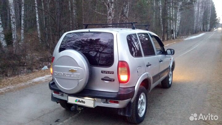 Chevrolet Niva 1.7 МТ, 2003, 200 000 км