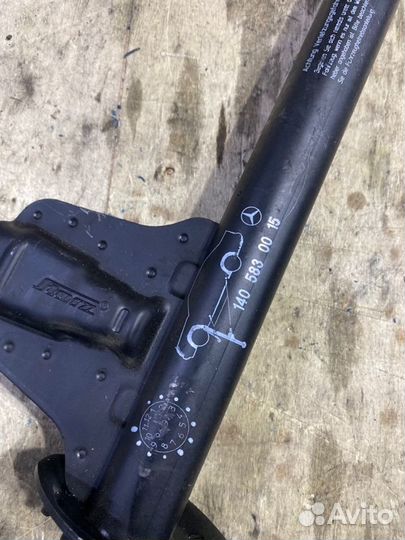 Домкрат Mercedes-Benz S-Class W140 M119E50