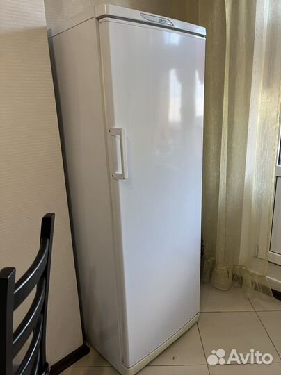 Холодильник Stinol