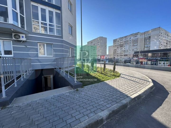 Помещение 18,4 м² в Гагаринских высотках