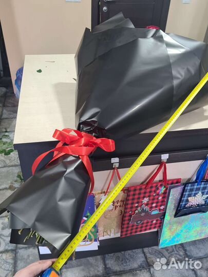 Букет высоких красных роз 90 см эквадор