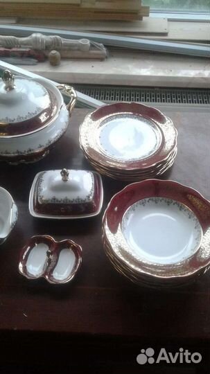 Сервиз столовый Чехия.И не полный Хризантемы