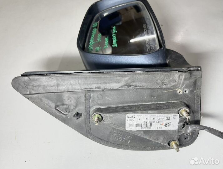 Зеркало правое Nissan Pathfinder R51