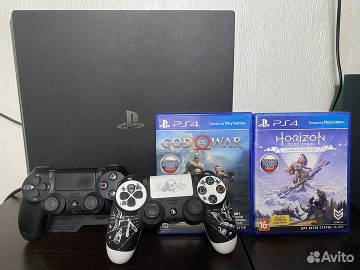 Sony PS4 pro 1tb