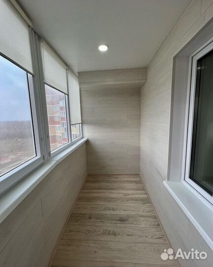 Монтажник по обшивке балконов