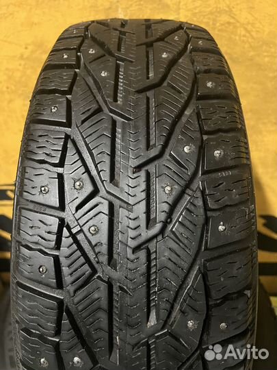 Tigar SUV Ice 215/65 R16