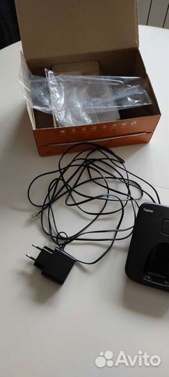 Телефон (радиотелефон) Gigaset AS300