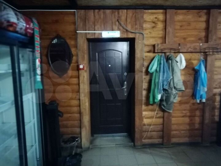 Здание, 240 м²