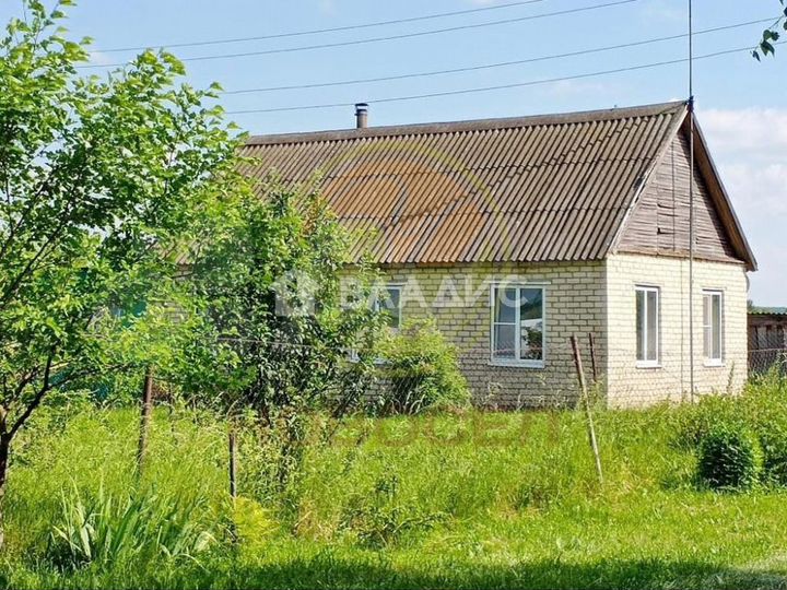 Дом 53 м² на участке 25 сот.