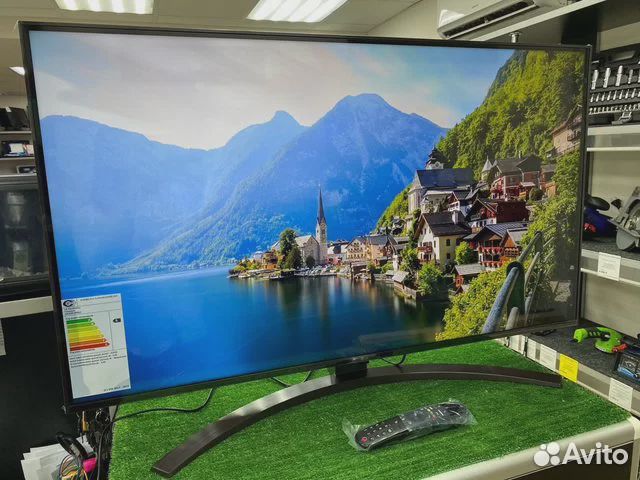 Телевизор LG 43UQ81009LC 43