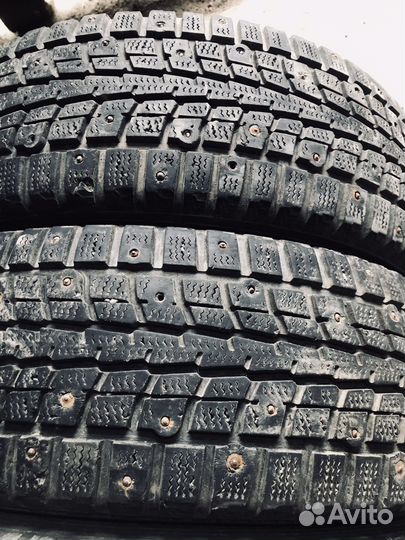 Dunlop SP Winter Ice 01 205/60 R16