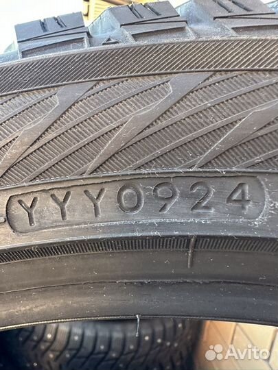 Yokohama IceGuard Stud IG65 245/45 R19 102T