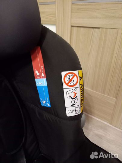 Автокресло гр. 0/1 от 0 до 18 кг Maxi-Cosi MiloFix