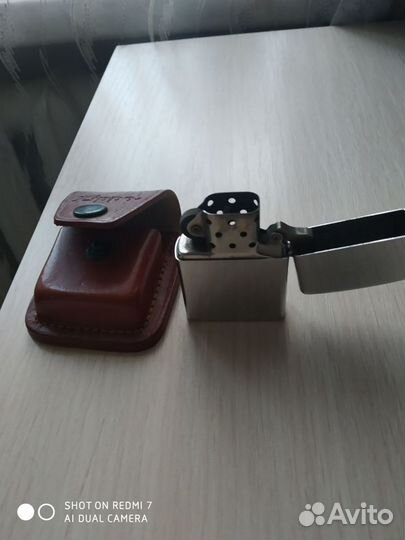 Зажигалка бензиновая zippo,б/ у