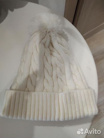 Шапка guess ugg moncler оригинал