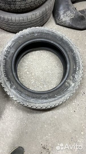 Goodyear Ultragrip Ice Arctic 215/65 R17 99T
