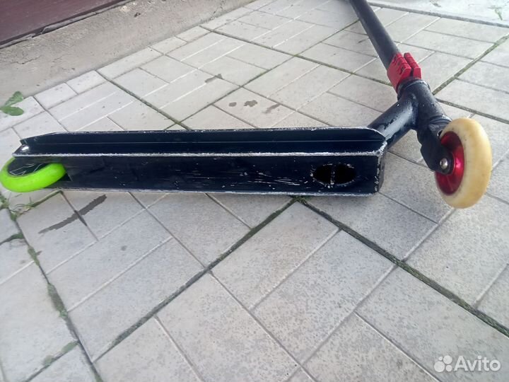 Трюковой самокат