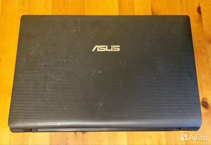 Ноутбук asus x53u