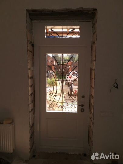 Дверь входная с терморазрывом со стеклом