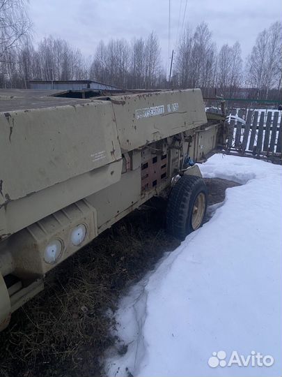 Пресс подборщик тюковый