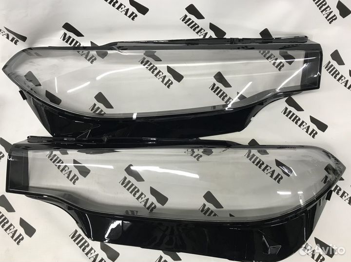 Левое стекло фары BMW X7 G07 2019-н.в