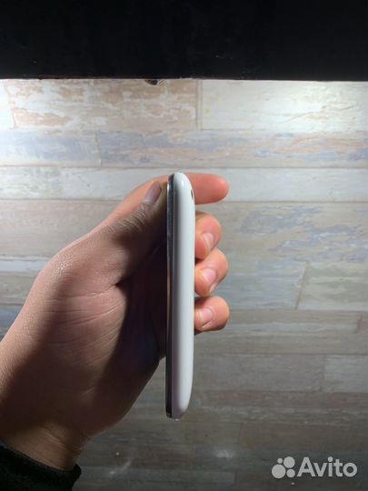 iPhone 3GS, 16 ГБ