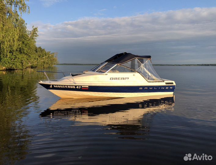 Bayliner 1952 capri
