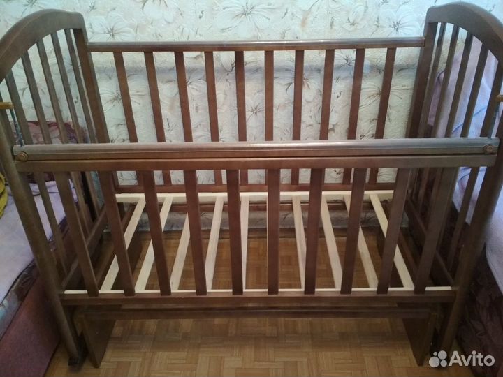 Кроватка детская