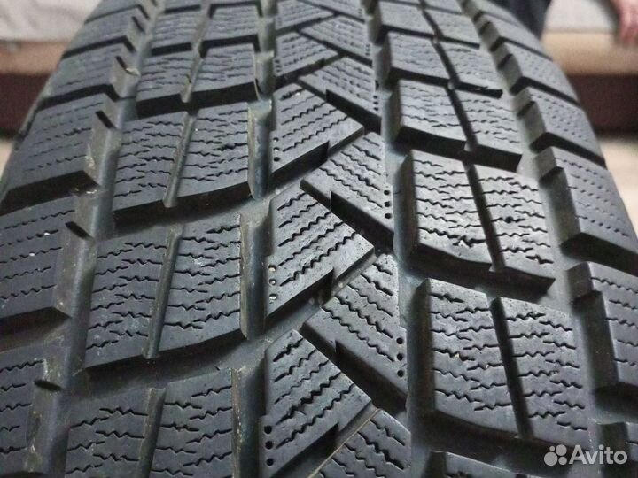 Tourador Winter Pro TSS1 235/65 R17
