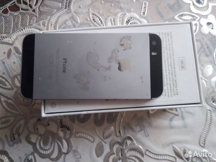 iPhone SE, 32 ГБ