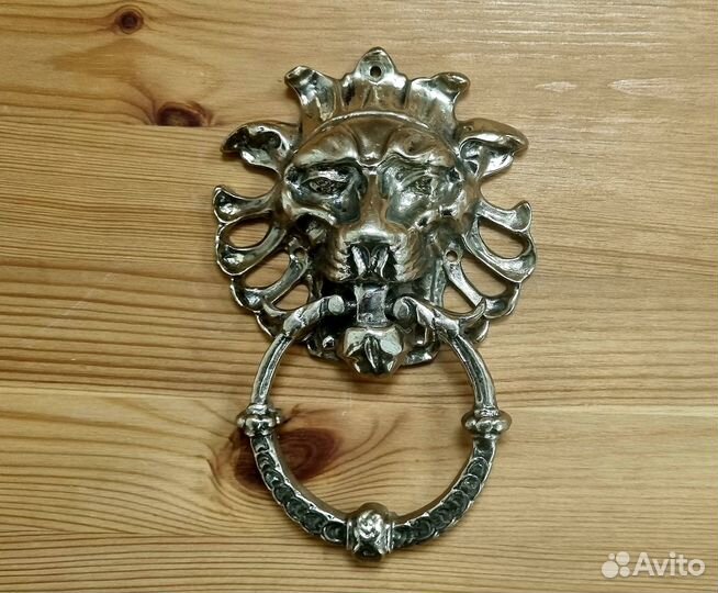 Ручка на входную дверь «Солнечный лев»