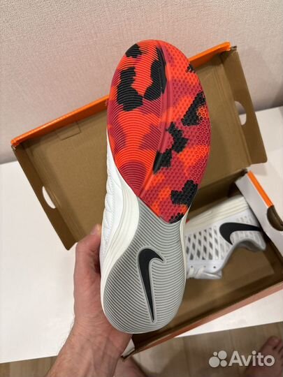 Футзалки nike lunar gato