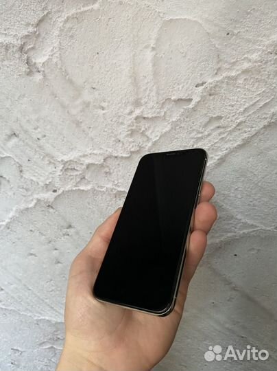 iPhone X, 64 ГБ