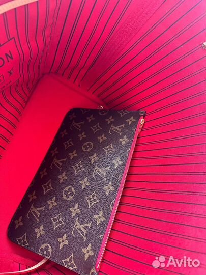 Сумка Louis Vuitton Neverfull MM