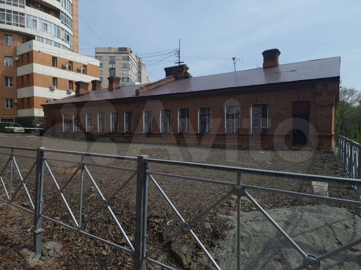 Здание, 369.2 м²