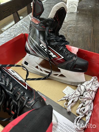 Коньки хоккейные CCM Jetspeed FT480, 7ее, 41р