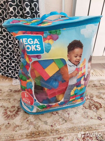 Конструктор мега-блокс