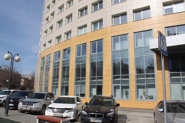 Свободного назначения, 980 м²