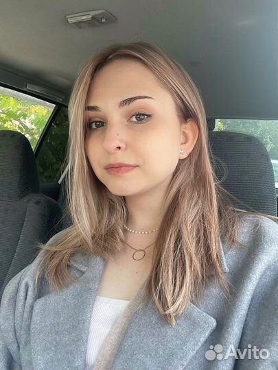 Няня (бебиситтер)