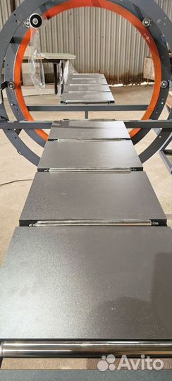 Упаковщик в стрейч пленку