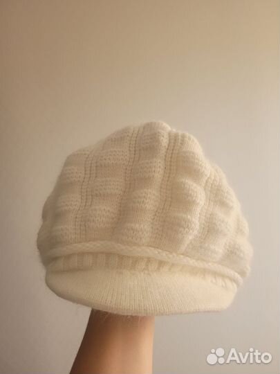 Шапка женская вязаная