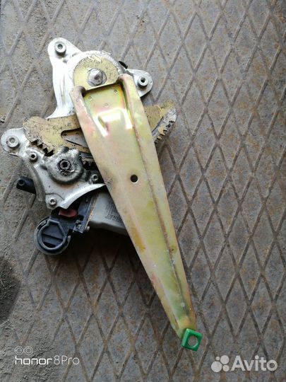 Стеклоподъемник Lexus ES330