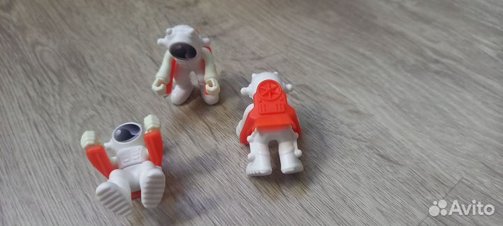 Игрушки киндер космос